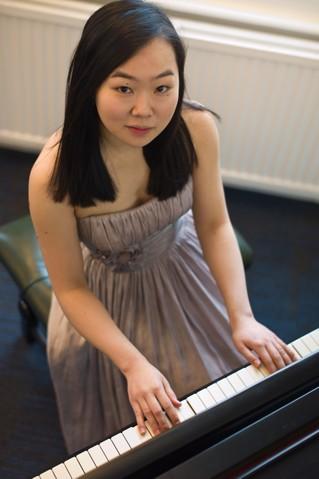 Miwako Miki picture not available